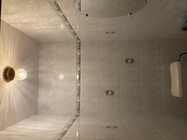 Moderne toiletruimte na renovatie